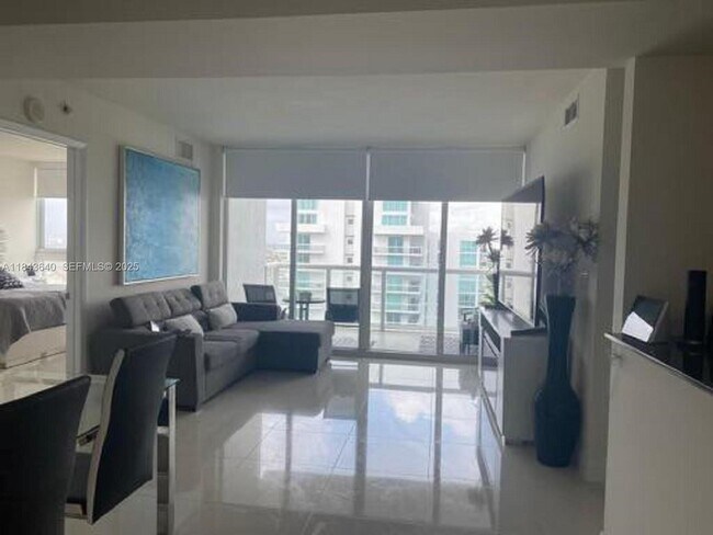 Photo - 1861 NW S River Dr Unit 1401