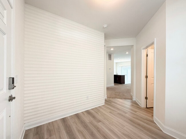 Photo - 563 Whitley Ridge Dr