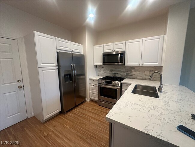 Photo - 760 Solitude Point Ave