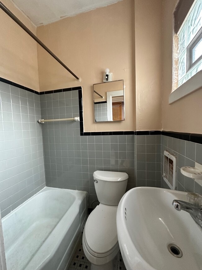 Photo - 1205 Arrott St Apartamentos Unidad 1