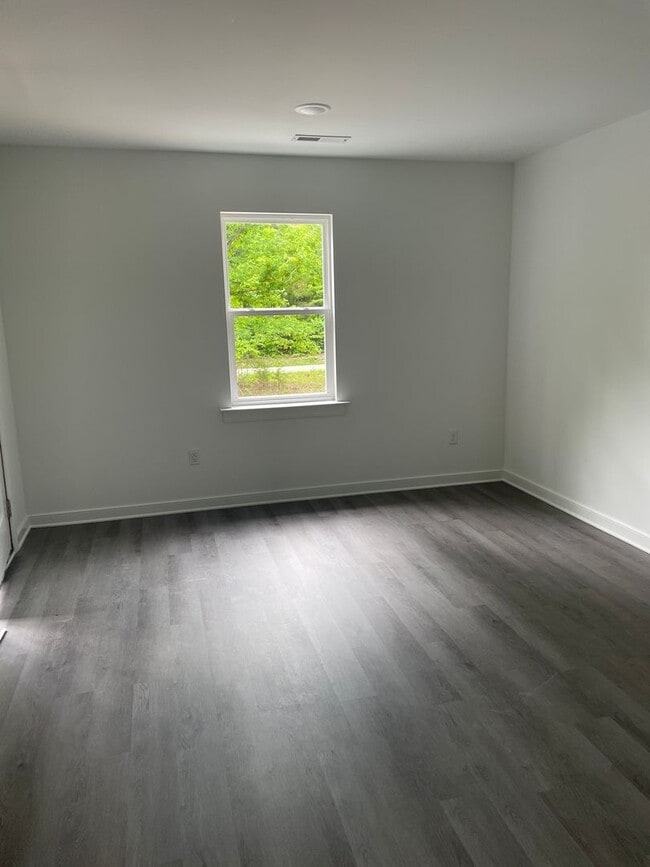 Photo - 316 Bonbrook Creek Rd