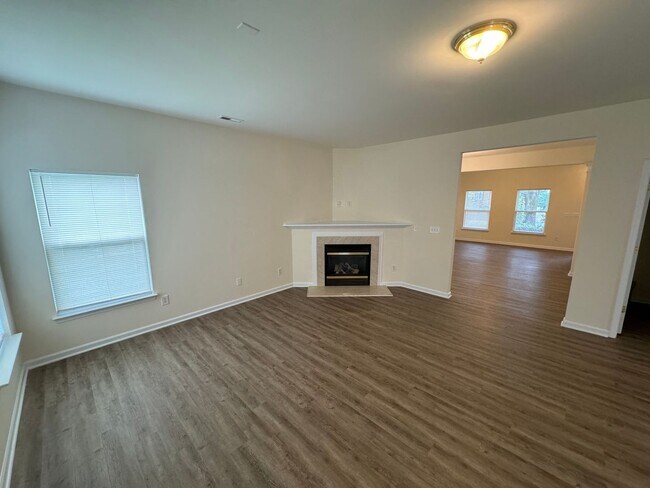 Photo - 1420 Ladora Dr