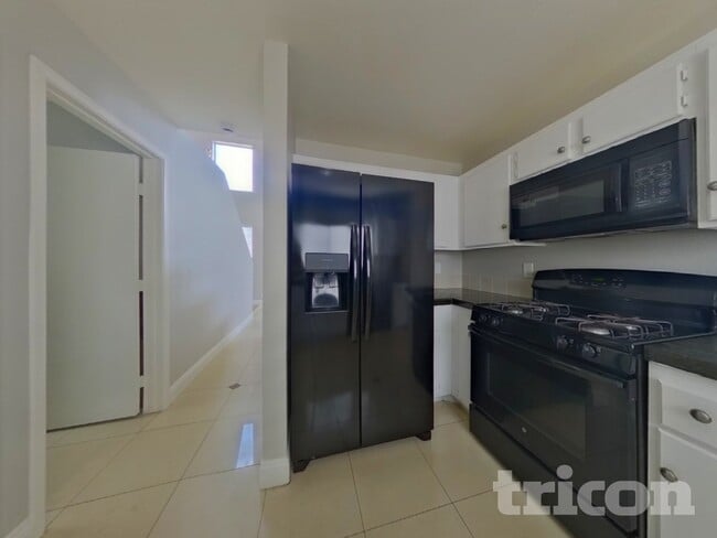 3578 Tokyo Ct