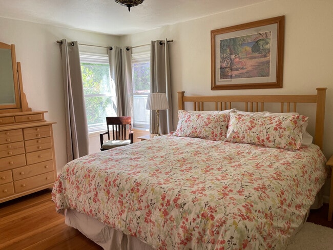 Photo - 1003 S 3rd St