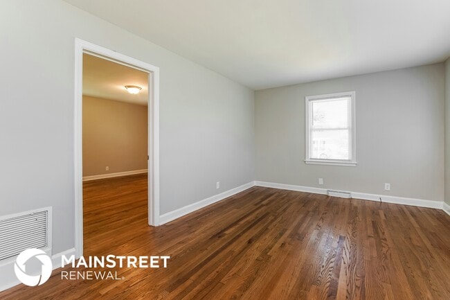 Photo - 412 Hocutt Rd
