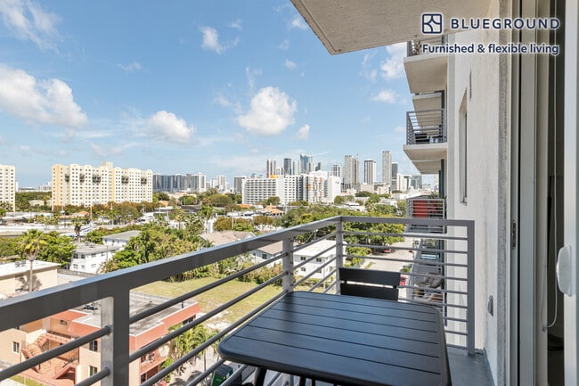 Photo - 729 NW 2nd St Unit FL6-ID43