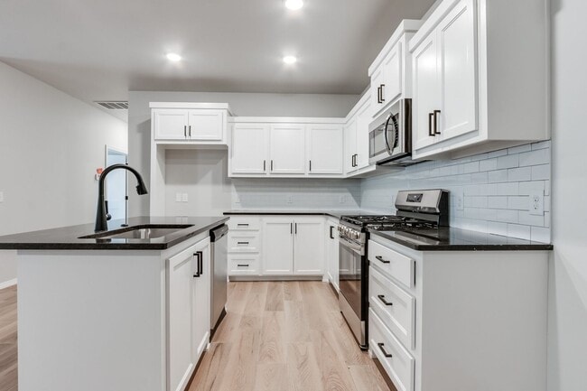 Photo - 5 East Unit 13608 Calli Court