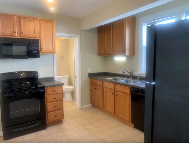 Photo - 1025 E Gorham St Unit #1