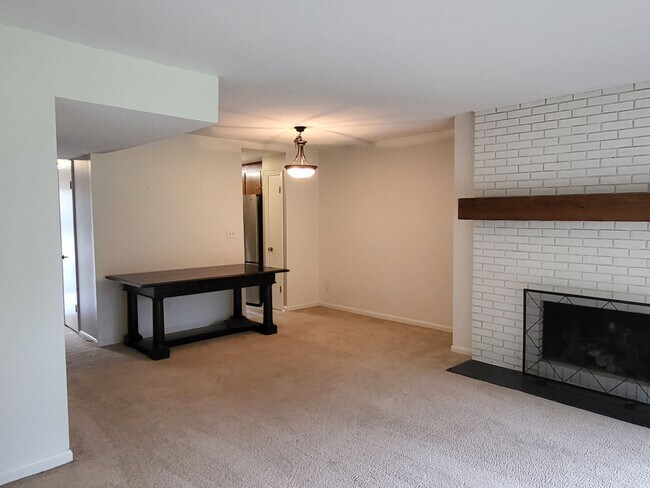 Photo - Fox Run Townhome  - 210 22nd St. N, Tuscal...