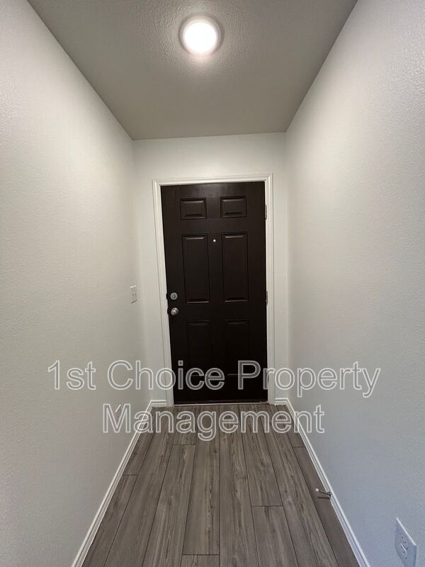 Photo - 4640 Greyberry Dr