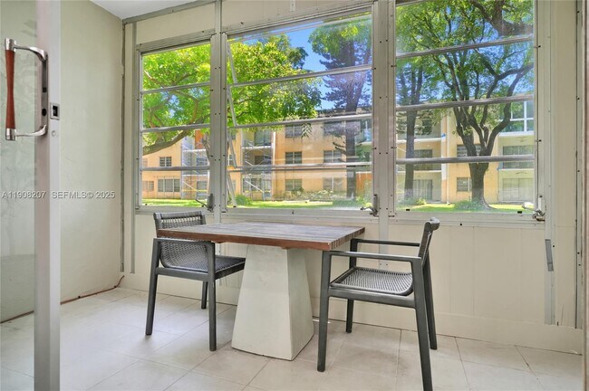 Photo - 100 Ashbury Rd Unit 103