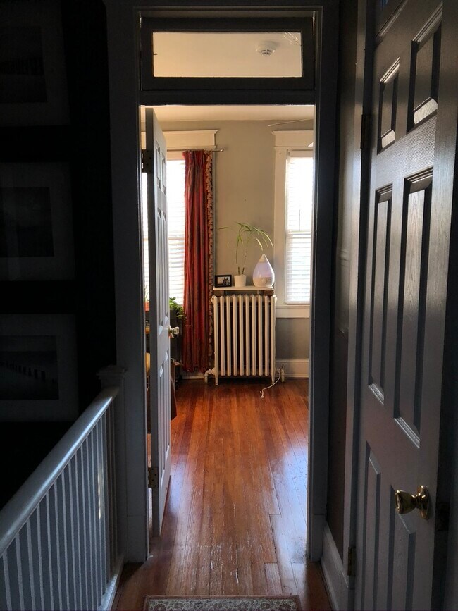 1122 Owen Place NE Unit Frontbedroom