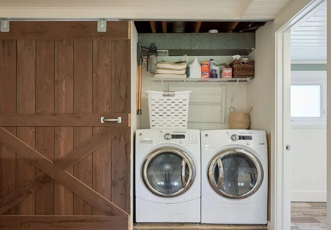 Photo - 2820 Overlook Dr Casa