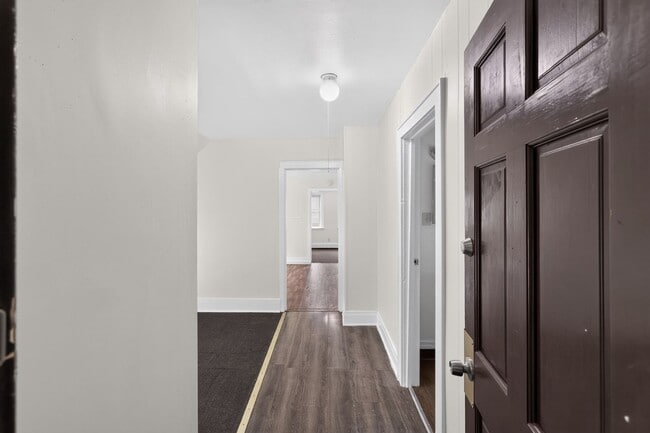 Photo - 97 Kilhoffer St