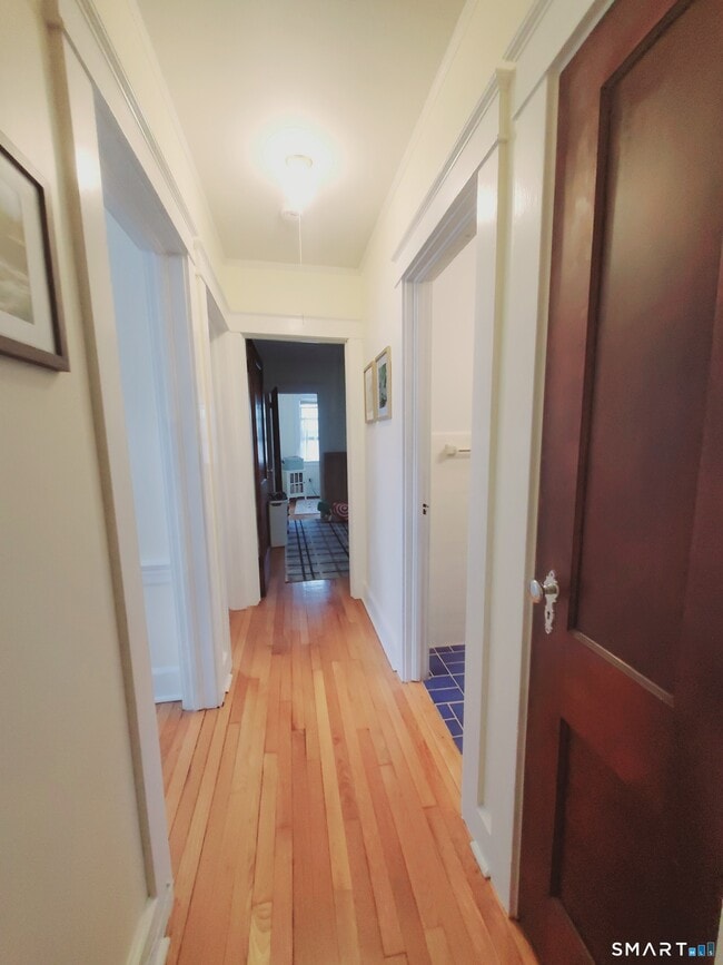 Photo - 100 Colonial Rd Unit 2