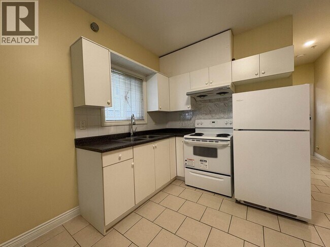 Photo - 3403 E 26th Ave