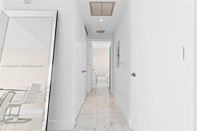 Photo - 2900 NE 7th Ave Unit 2900 NE 7th Ave  4104