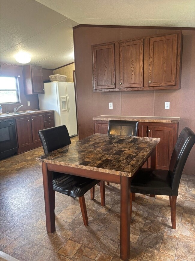 Photo - 294 Wilson Bridge Rd