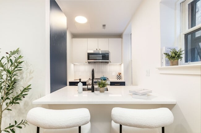 Photo - Carriage House