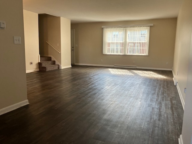 Sala/Comedor - 1er Piso - 1741 Chief Okemos Cir