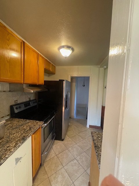 Photo - 119 125th St E