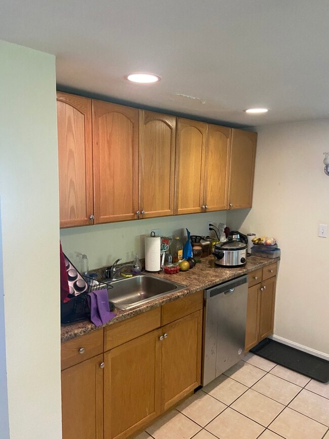 Photo - 20 Magoun St Unit 1