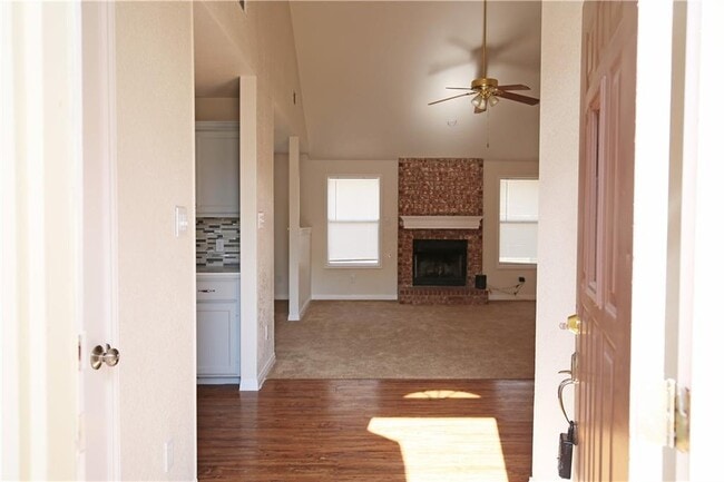 2308 Sycamore Trail