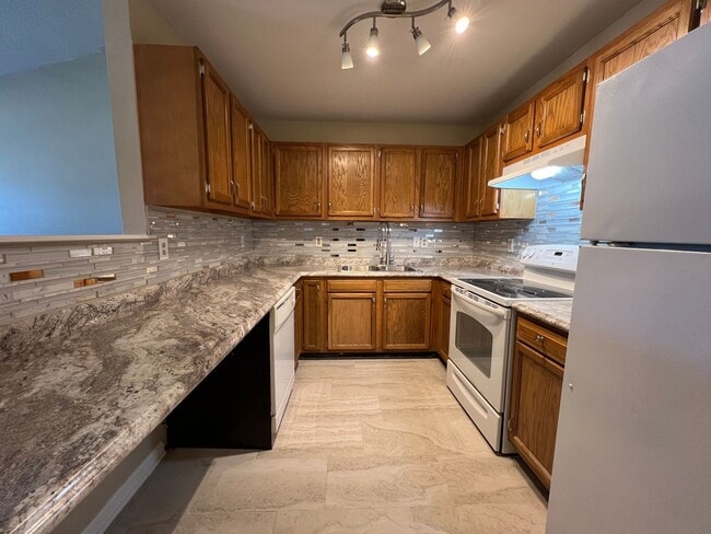 Photo - 136 Marlene Dr