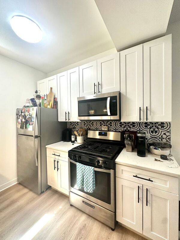 Photo - 1644 W Cermak Rd Unit 1R