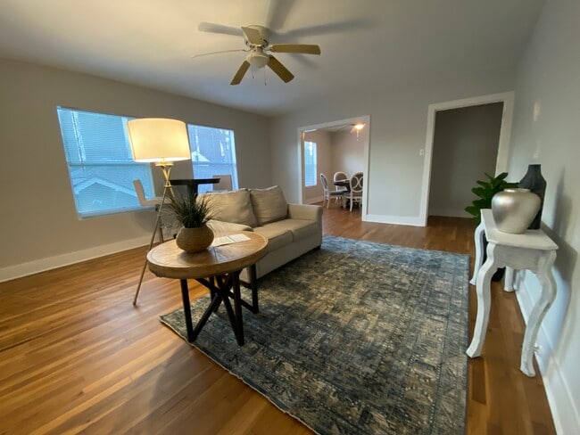 Main Living Room - 1620 Branard St Unit 1620