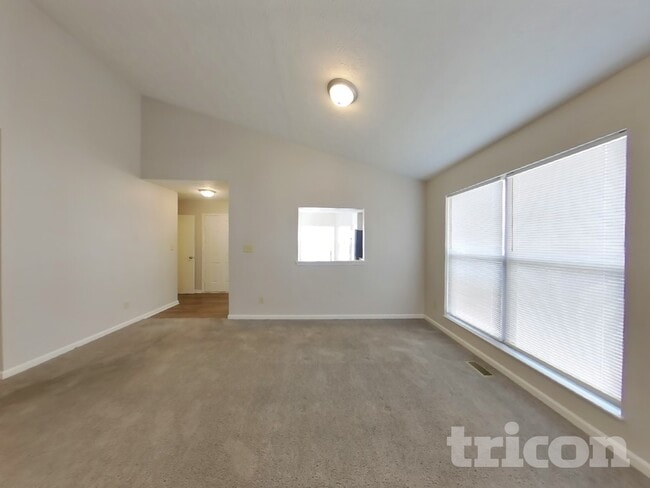 Photo - 6028 Hayford Ct