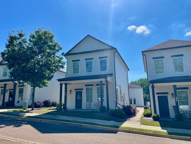 Building Photo - 5 bedrooms in Rowandale