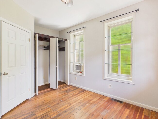 Photo - 4 Bedroom on Green Street