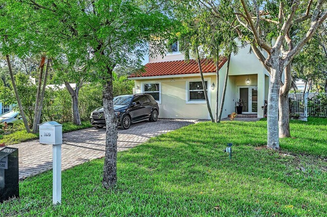 Photo - 2620 NE 214th St