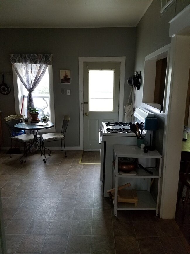 500 Central Ave SE Unit B