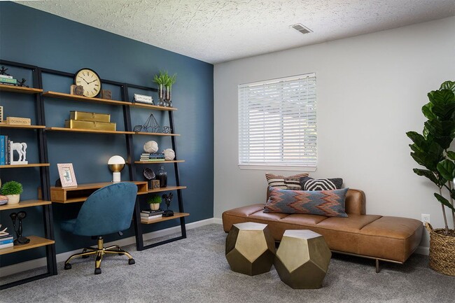 Grandview Summit Apartments