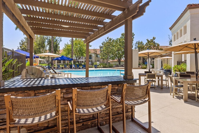 Mission Grove Park apartments — community photo