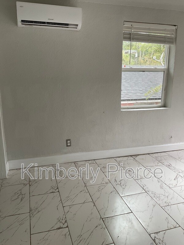 Photo - 1356 W 24th St Unit 1