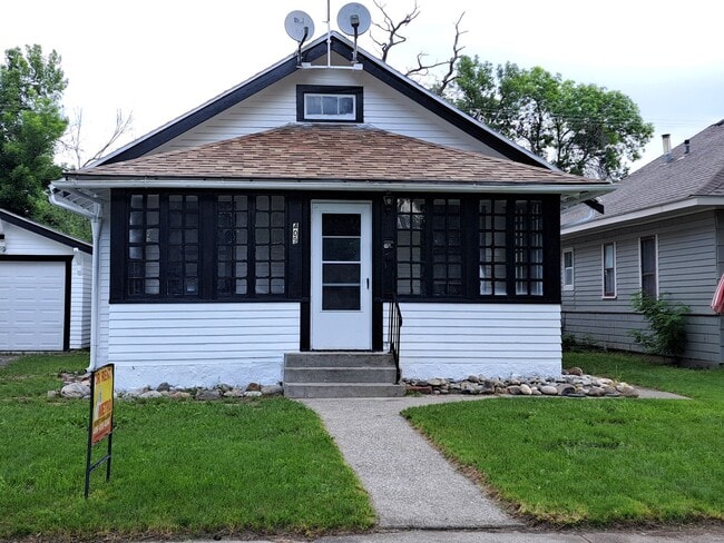2 Bedroom House In Laurel - 2 Bedroom House In Laurel