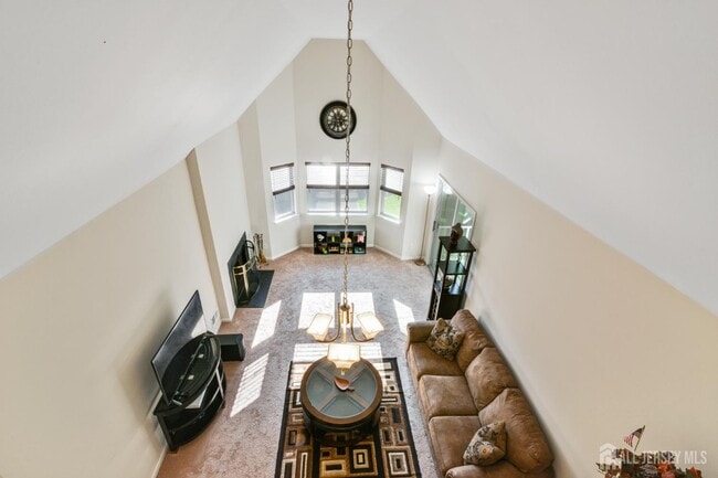 Photo - 28 Kensington Dr