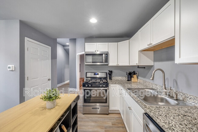 43 N Beville Ave