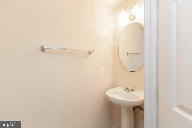 Photo - 1254 Corbett Pl