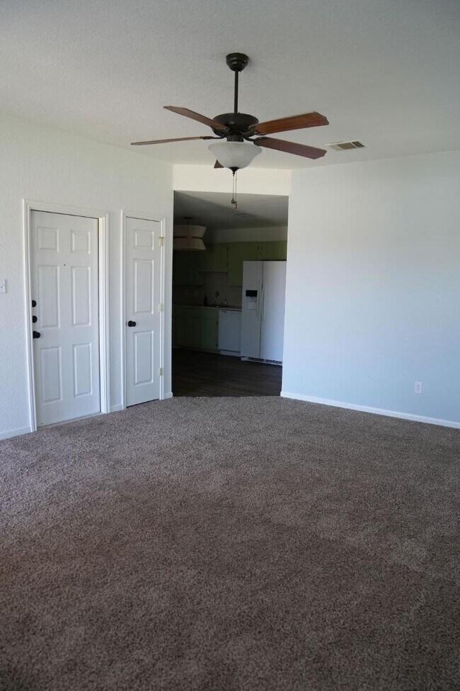 Photo - 3313 Florence Rd