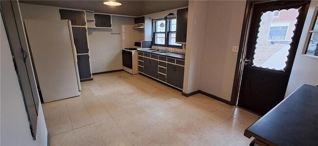 Photo - 635 N 22nd St