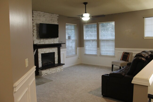 Photo - 15953 S Crestview Dr