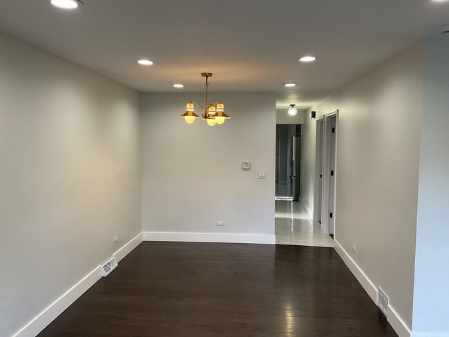 Photo - 566 N Howard Ave