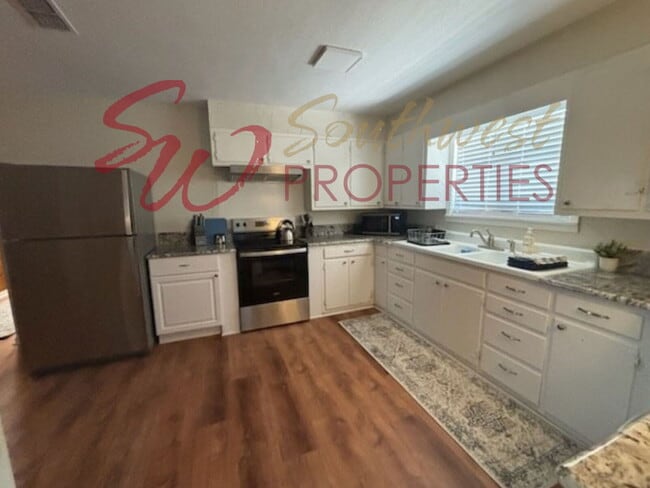 Photo - Welcome to the Texan Sideline! 4 bedroom 3 bath across from TSU football stadium!!