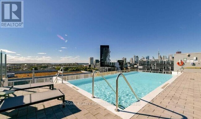 Photo - 30 Baseball Pl Unité 1115