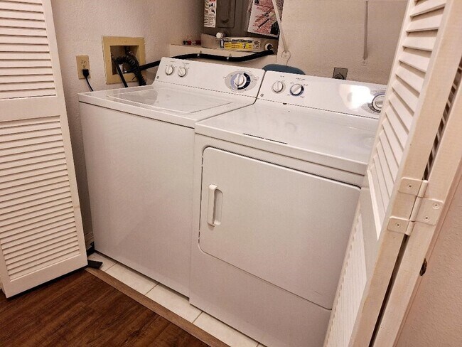 Photo - 921 Marine Dr Unit 209