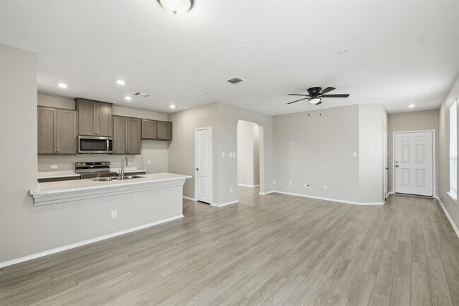 Photo - 513 Thunder Valley Trl